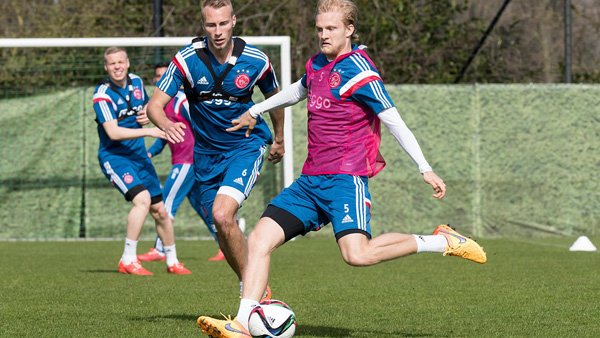 疑点燃了全 疑点燃了全