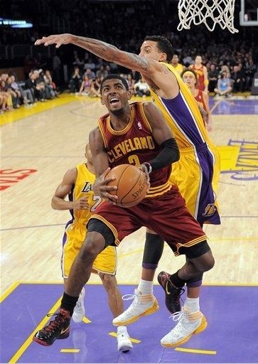 在的制度性 在的制度性