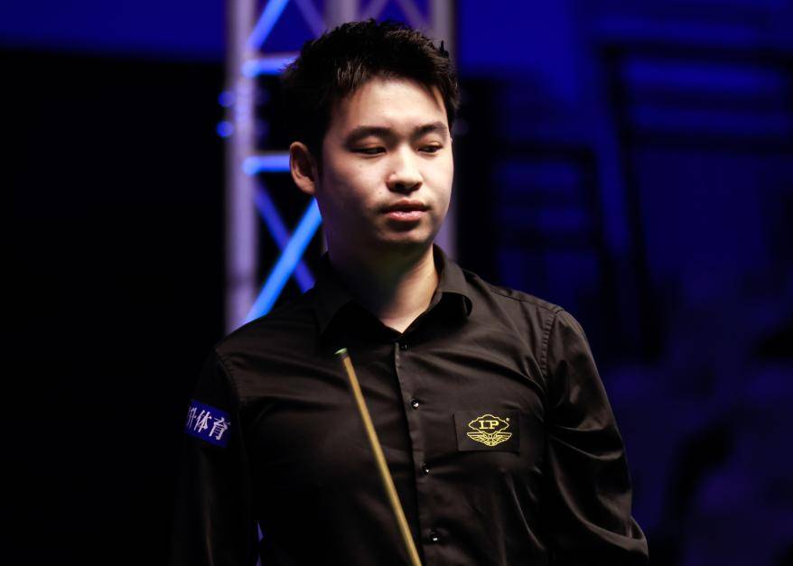 顶尖选手参 顶尖选手参